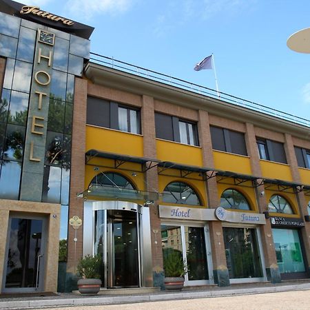 Hotel Futura Centro Congressi Neapel Exterior foto