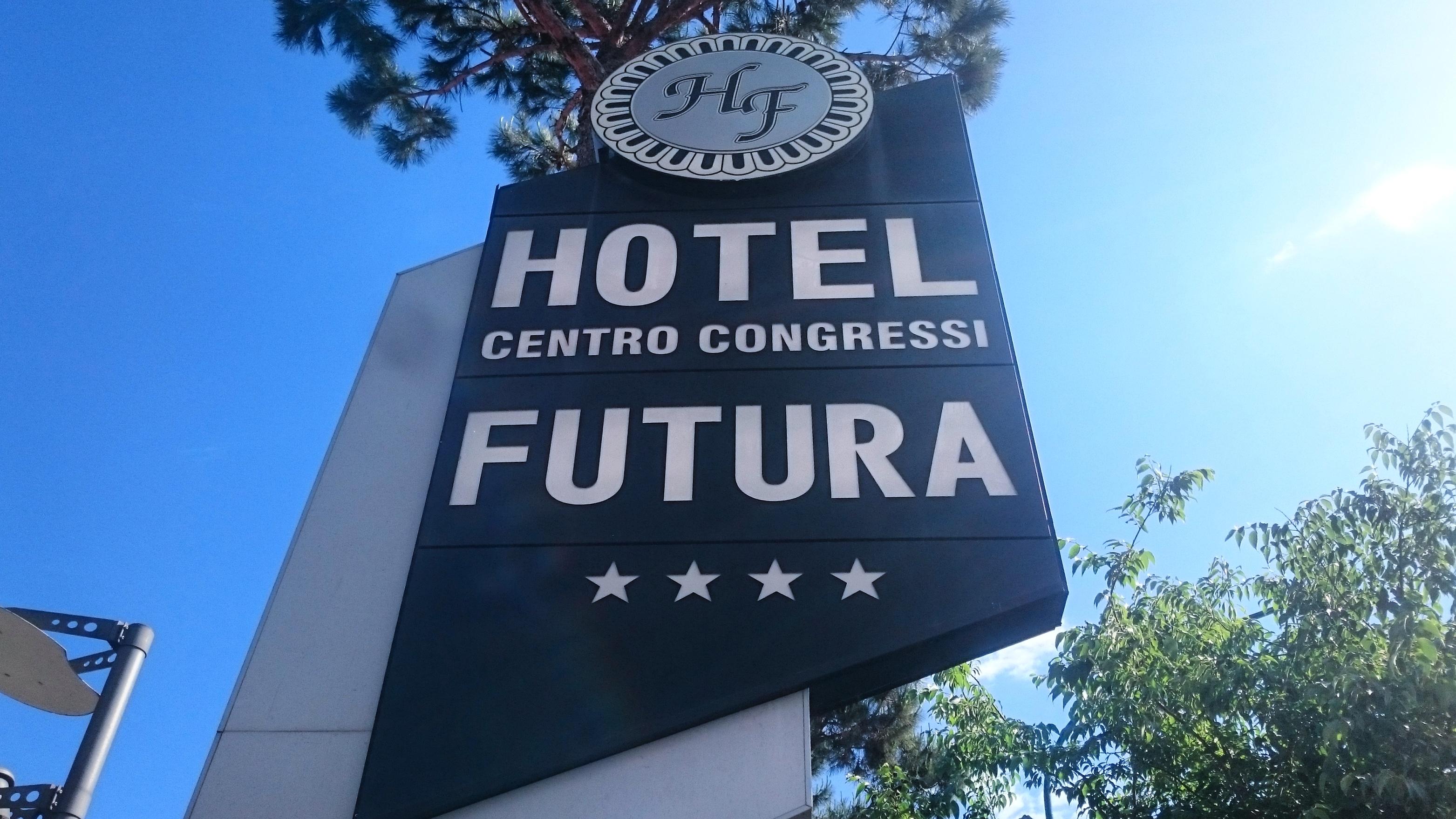 Hotel Futura Centro Congressi Neapel Exterior foto